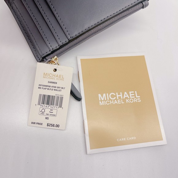 Michael Kors Carmen Md Envelope Flap Billfold Wallet Logo Closure NWT Org $258 - Picture 8 of 8
